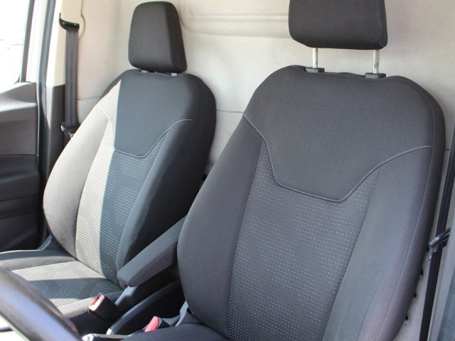 FORD Transit Courier usata, con Controllo trazione