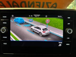 VOLKSWAGEN T-Roc usata, con Riconoscimento dei segnali stradali