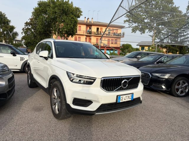 VOLVO XC40 usata, con Airbag