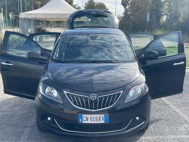 LANCIA Ypsilon usata, con ABS
