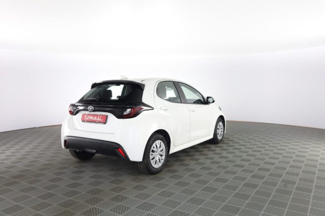 TOYOTA Yaris usata 3
