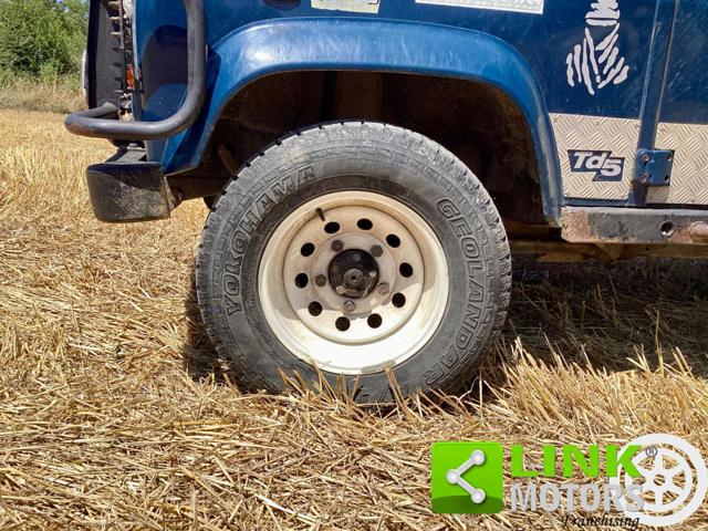 LAND ROVER Defender usata, con Servosterzo