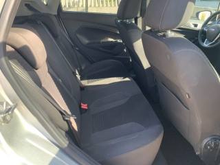 FORD Fiesta usata, con Controllo automatico clima
