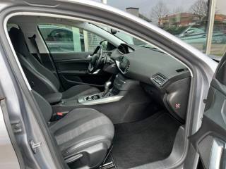 PEUGEOT 308 usata, con Fendinebbia