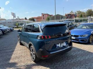 PEUGEOT 5008 usata, con Autoradio