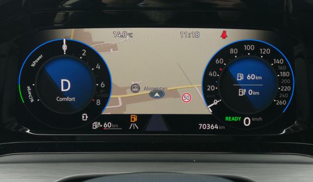 VOLKSWAGEN Golf usata, con Park Distance Control