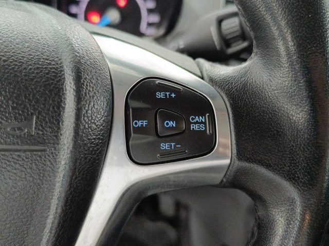 FORD EcoSport usata 19
