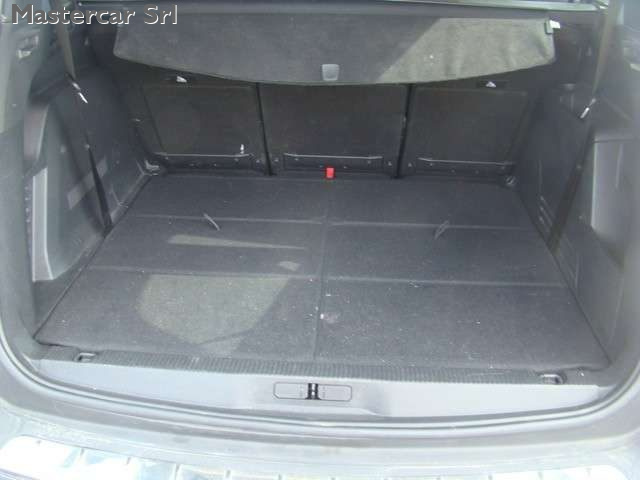 PEUGEOT 5008 usata, con Controllo elettronico della corsia