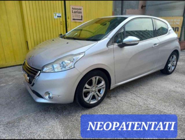 PEUGEOT 208 usata, con ABS