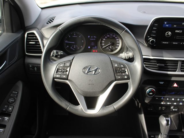 HYUNDAI Tucson usata, con Volante in pelle