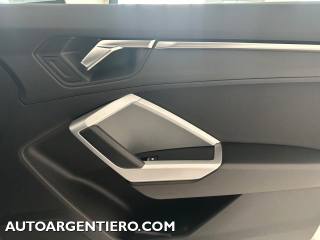 AUDI Q3 usata, con Luci diurne