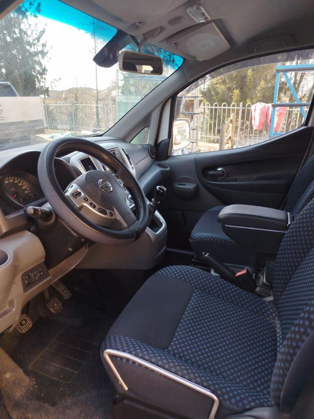 NISSAN NV200 usata, con Pneumatici da neve