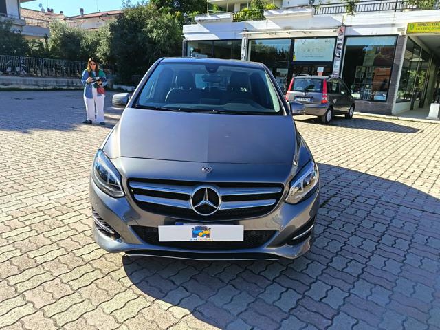 MERCEDES-BENZ B 180 usata, con Airbag