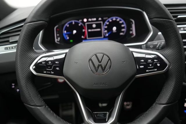 VOLKSWAGEN Tiguan usata, con Controllo automatico clima