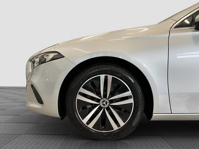 MERCEDES-BENZ A 180 usata 12
