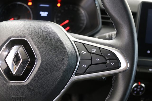 RENAULT Clio usata, con Riconoscimento dei segnali stradali