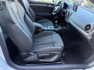 AUDI A3 usata, con Specchietti laterali elettrici