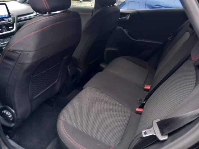 FORD Puma usata, con Fari LED