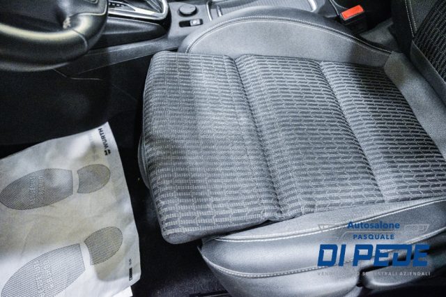 OPEL Astra usata, con Specchietti laterali elettrici