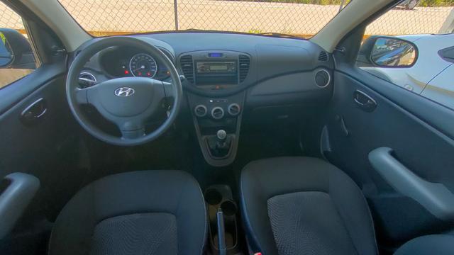 HYUNDAI i10 usata 12