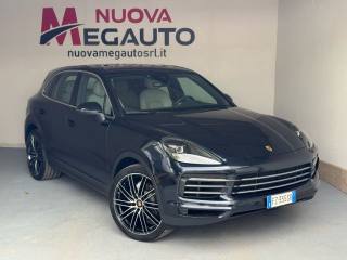 PORSCHE Cayenne 3.0