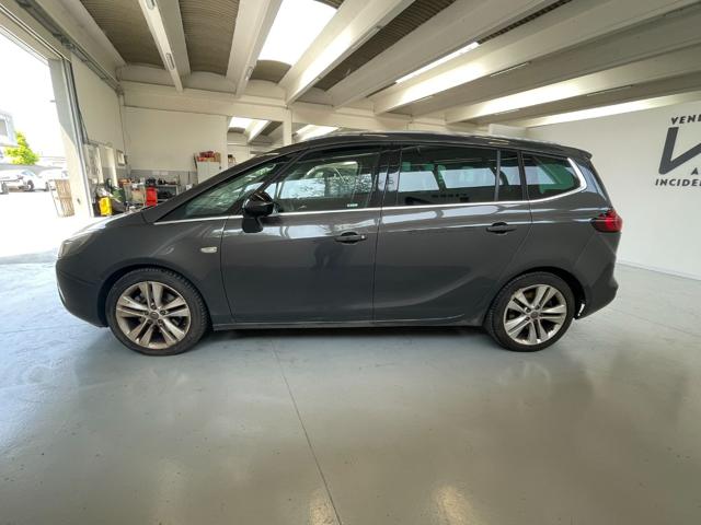 OPEL Zafira Tourer usata, con Airbag Passeggero