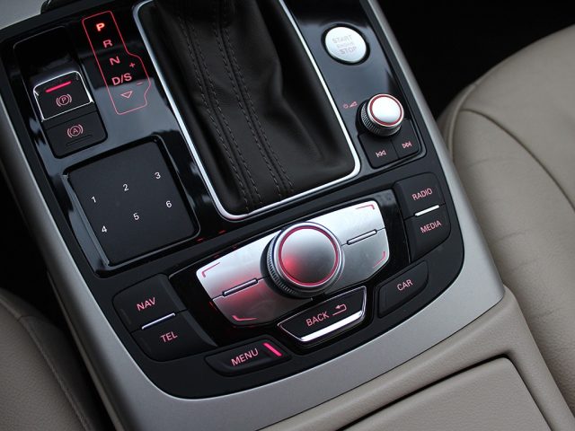 AUDI A6 usata, con Bluetooth