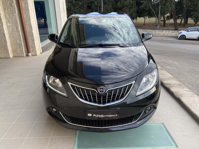 LANCIA Ypsilon usata, con Airbag