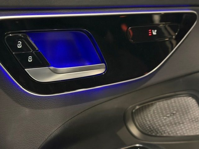 MERCEDES-BENZ C 300 usata, con Volante in pelle