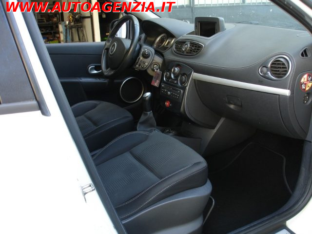 RENAULT Clio usata 11