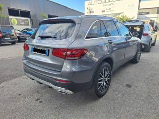 MERCEDES-BENZ GLC 300 usata, con Alzacristalli elettrici