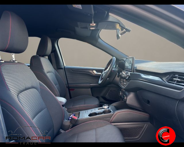 FORD Kuga usata, con Fari LED