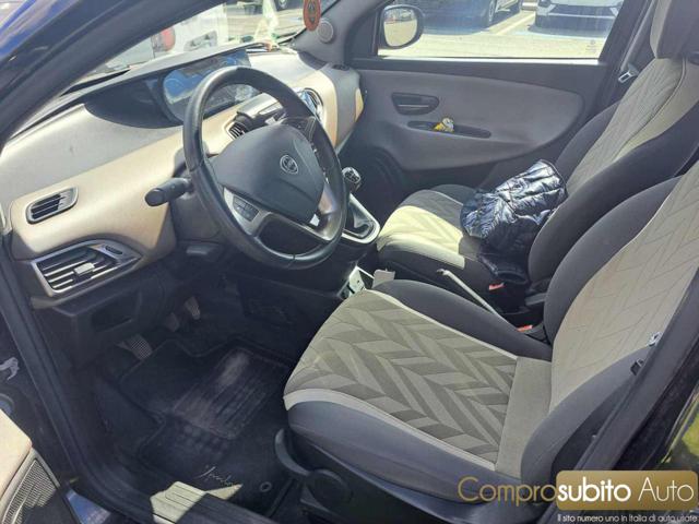 LANCIA Ypsilon usata, con Chiusura centralizzata