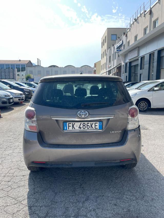 TOYOTA Verso usata, con Cerchi in lega