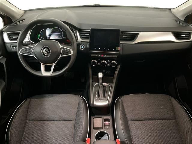 RENAULT Captur usata 8