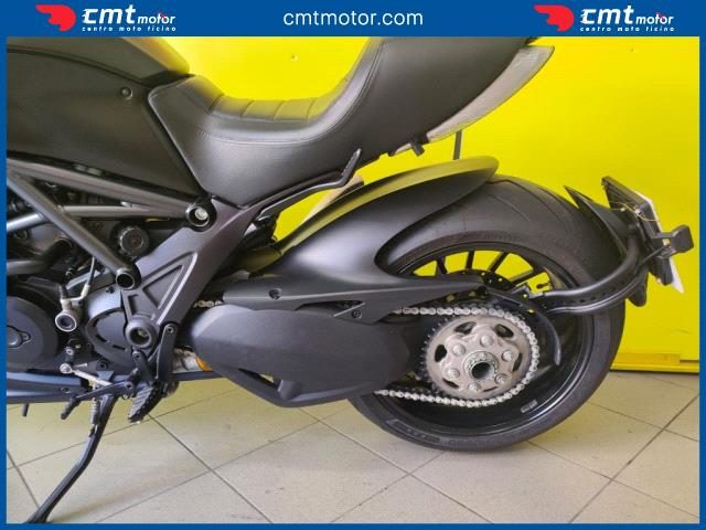 DUCATI Diavel usata 9