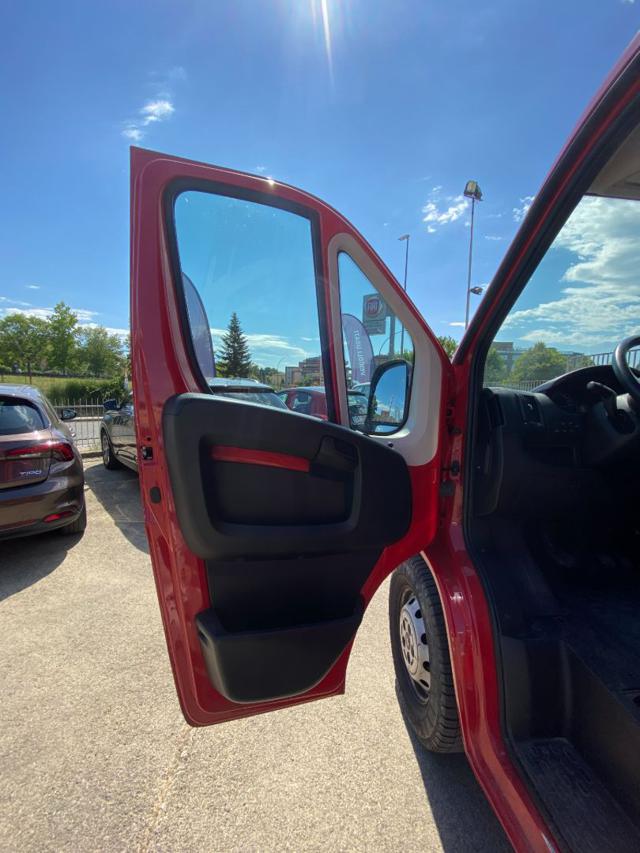 PEUGEOT Boxer usata 46
