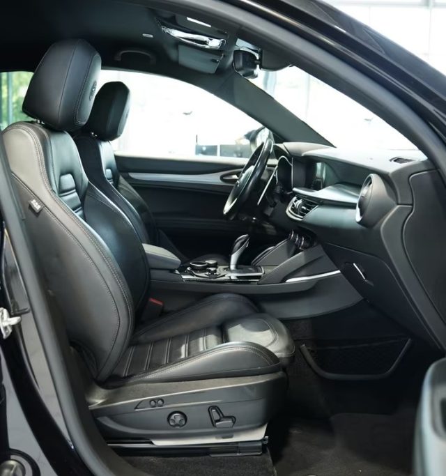 ALFA ROMEO Stelvio usata, con Controllo trazione