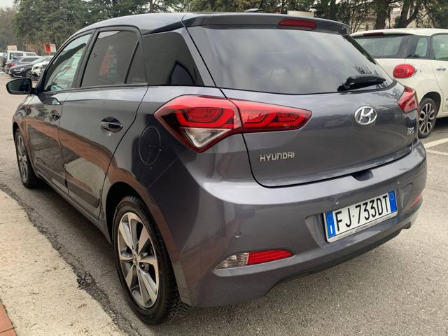 HYUNDAI i20 usata, con Airbag Passeggero