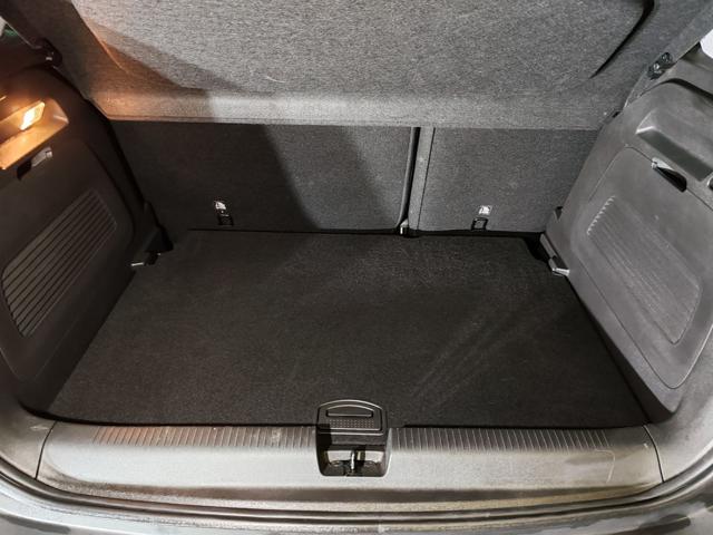 OPEL Crossland usata, con Sedile posteriore sdoppiato
