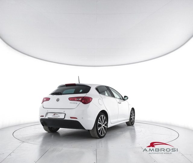 ALFA ROMEO Giulietta usata 2