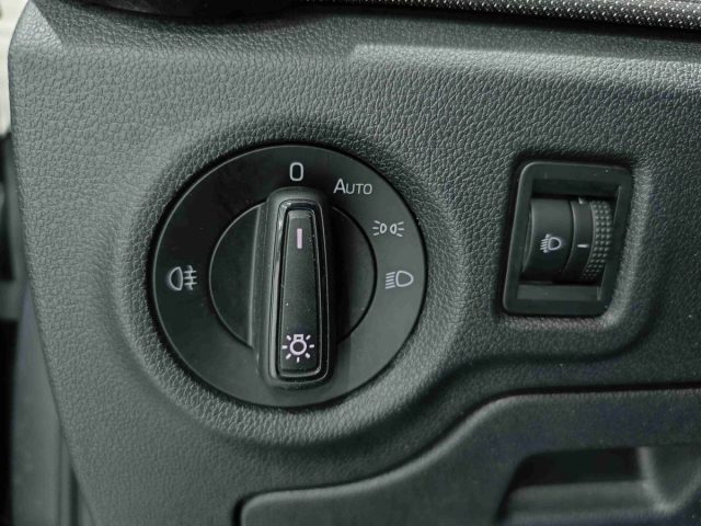 SKODA Fabia usata, con Bluetooth