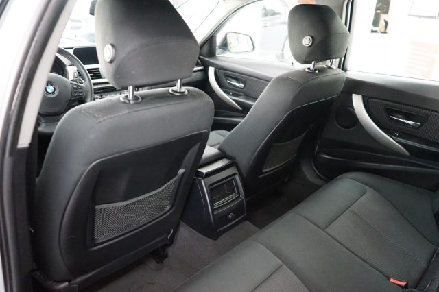 BMW 318 usata, con Specchietti laterali elettrici