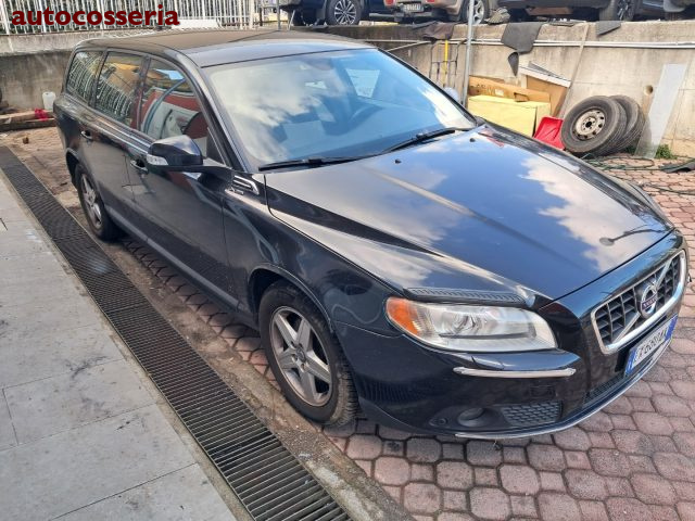VOLVO V70 usata 1