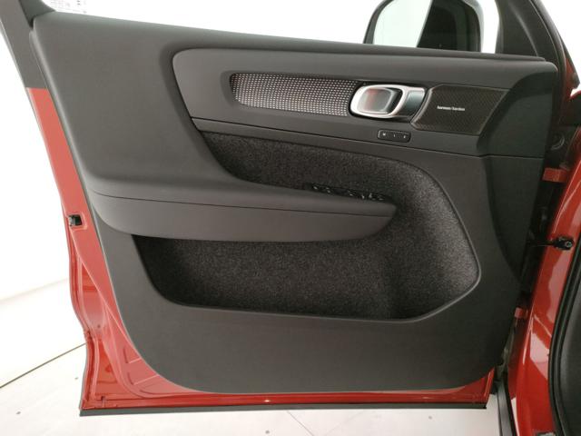 VOLVO XC40 usata, con Controllo trazione
