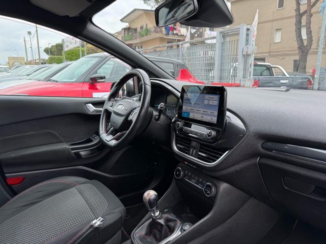 FORD Fiesta usata, con Cruise Control