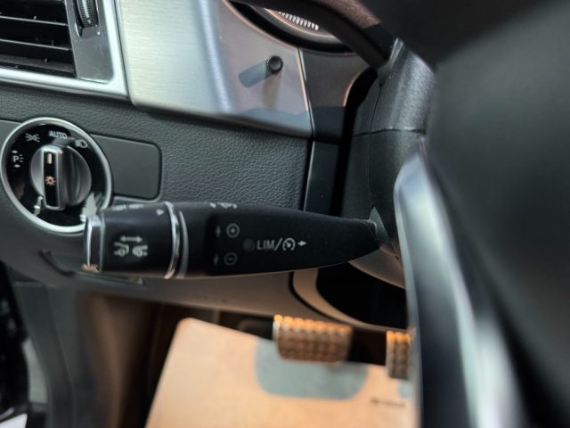 MERCEDES-BENZ GLE 350 usata, con Leve al volante