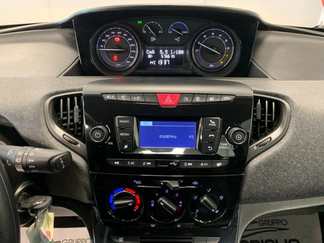 LANCIA Ypsilon usata, con Cronologia tagliandi