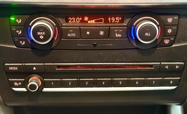 BMW X3 usata, con Fari Xenon