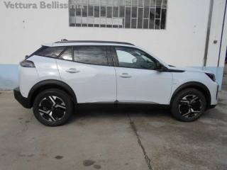 PEUGEOT 2008 usata, con Fari LED